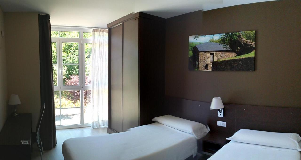 Pension Lemos Triacastela Exterior photo