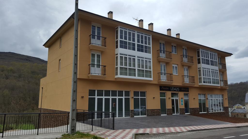 Pension Lemos Triacastela Exterior photo