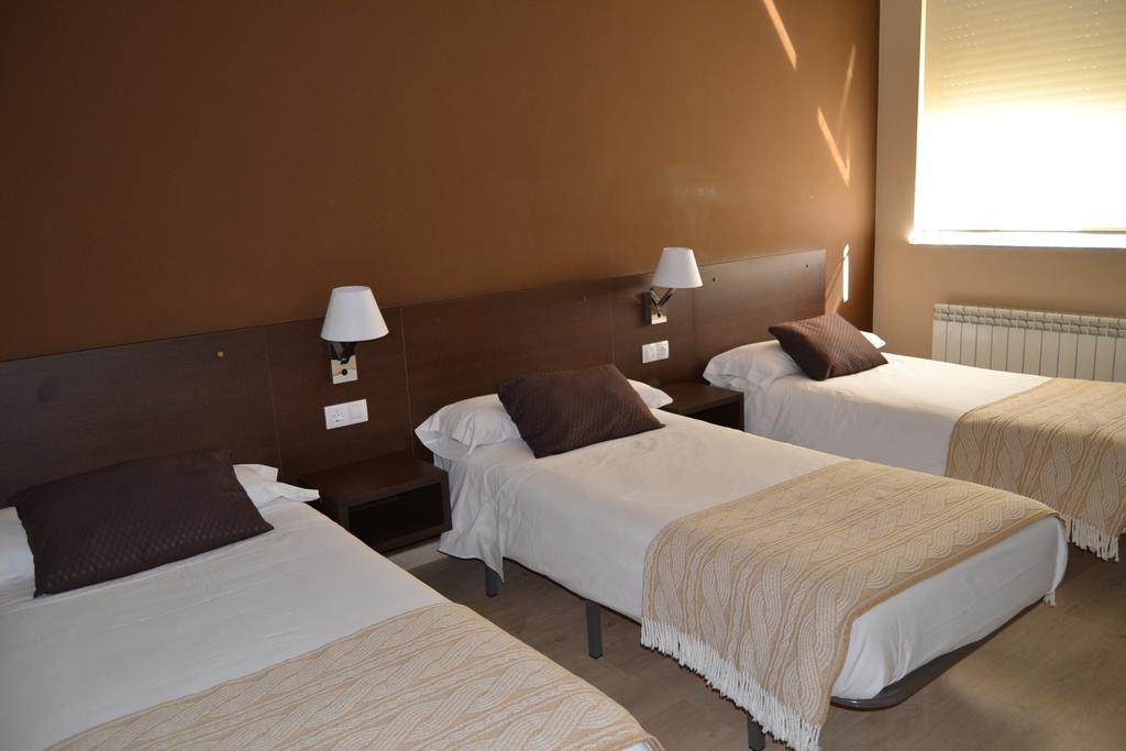 Pension Lemos Triacastela Exterior photo