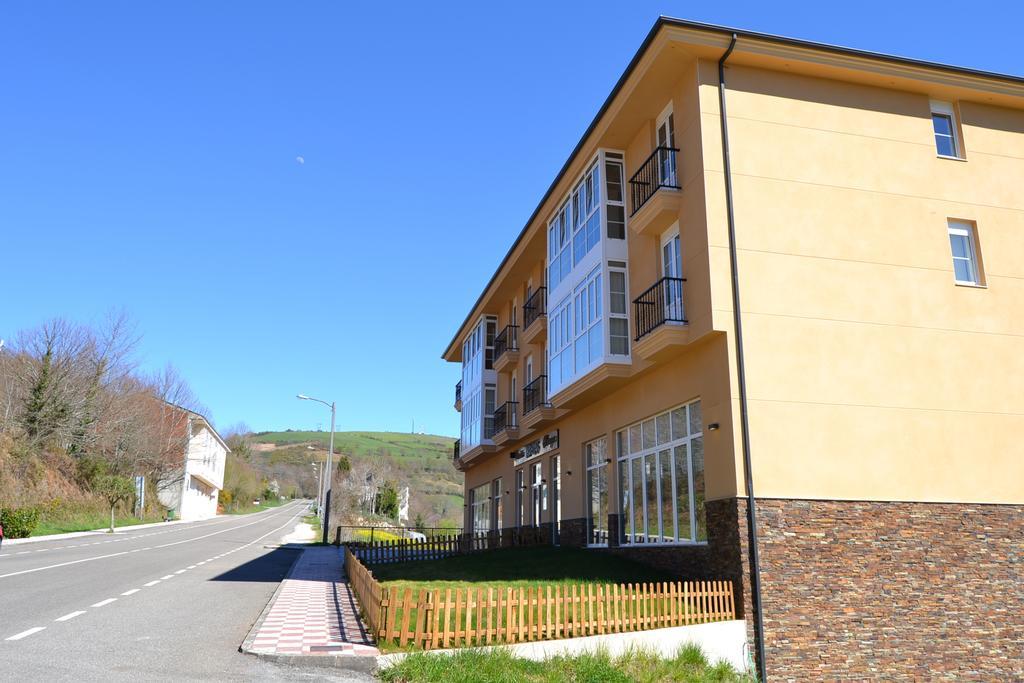 Pension Lemos Triacastela Exterior photo